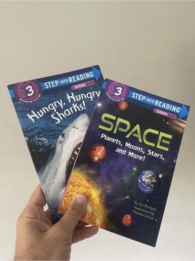 Lot of 2 Step Into Reading Ready To Read Level 3 readers